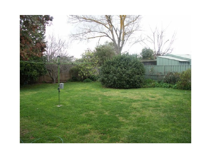 14 Kitson Court, Benalla VIC 3672