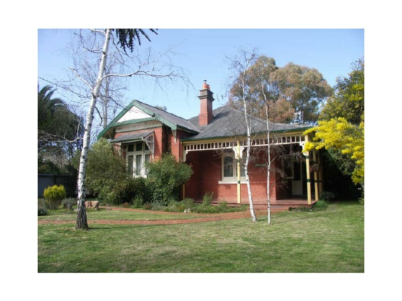 11 Cecil Street, Benalla VIC 3672