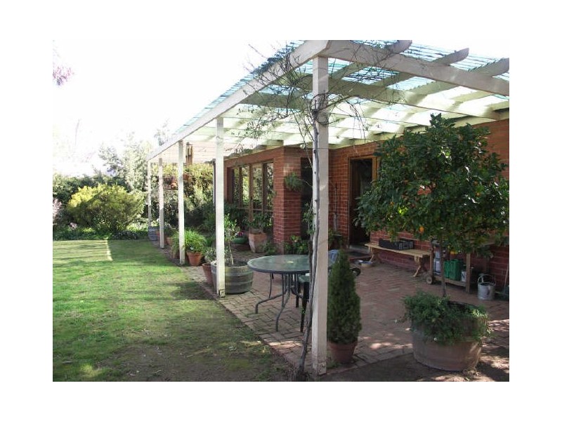 11 Cecil Street, Benalla VIC 3672