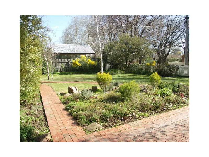 11 Cecil Street, Benalla VIC 3672