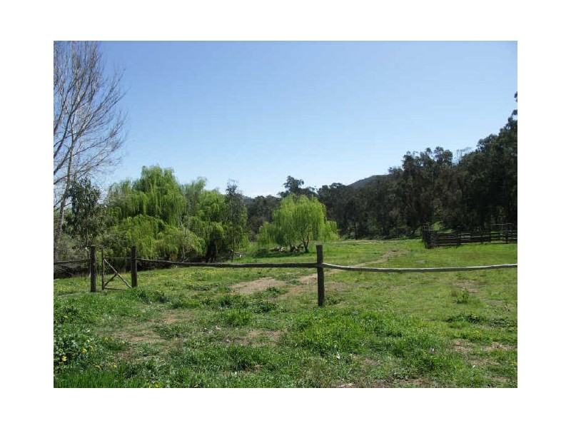 286 Sawyer Road Samaria, Benalla VIC 3672