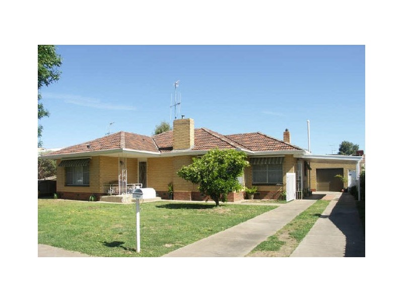 10 Dawn Street, Benalla VIC 3672