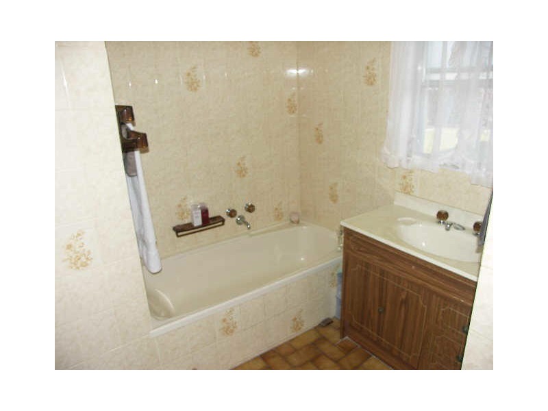 10 Dawn Street, Benalla VIC 3672