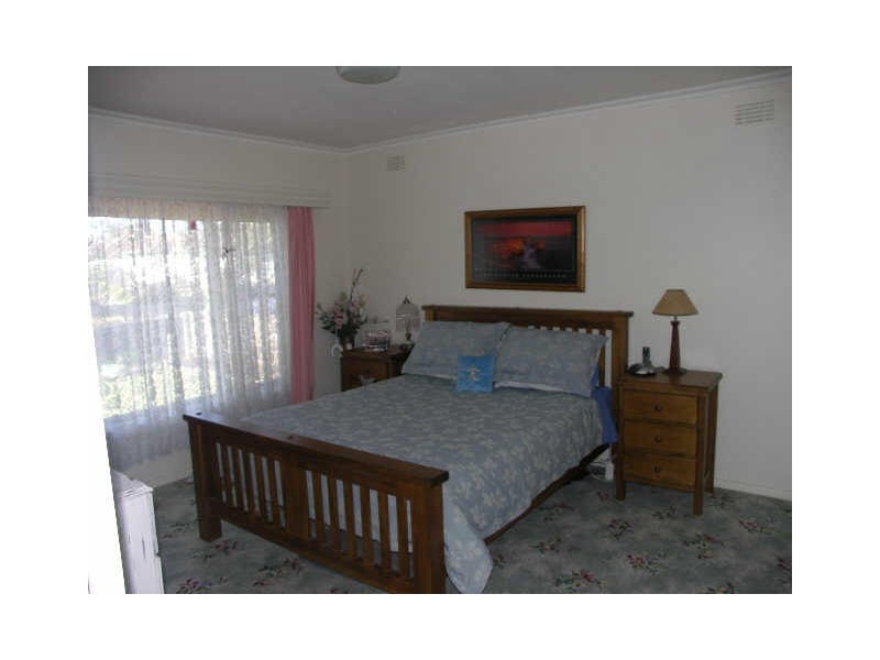 10 Dawn Street, Benalla VIC 3672