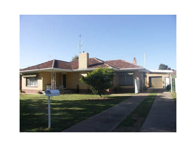 10 Dawn Street, Benalla VIC 3672