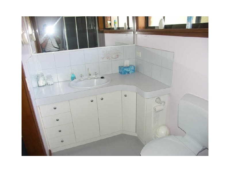 11 Statesman Drive, Benalla VIC 3672