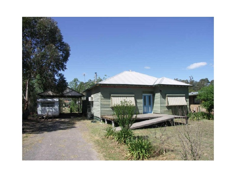 32 Palmerston Street, Baddaginnie VIC 3670