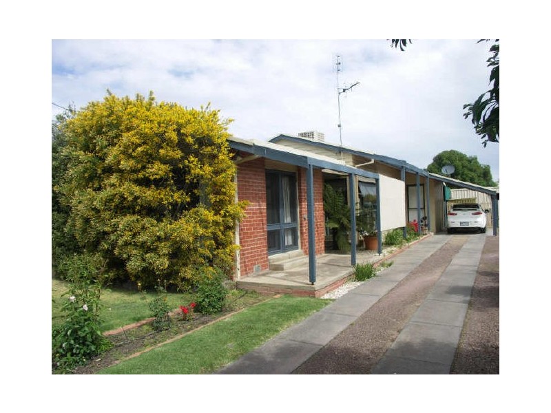 9 Helms Court, Benalla VIC 3672