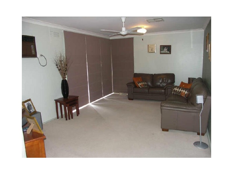9 Helms Court, Benalla VIC 3672