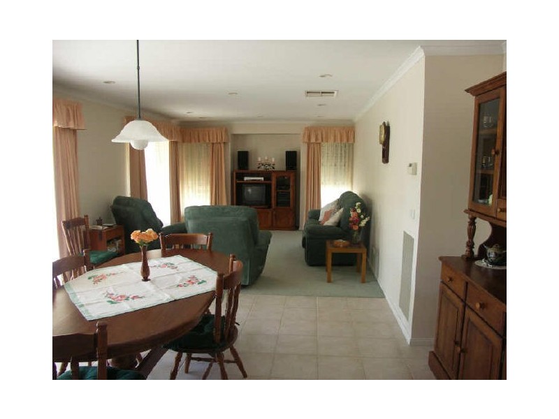 16 Kurrajong Court, Benalla VIC 3672