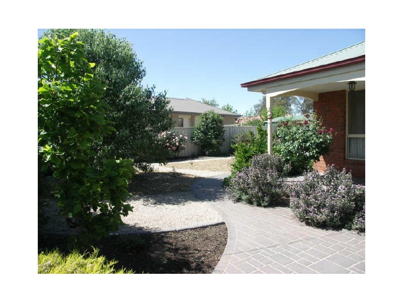 16 Kurrajong Court, Benalla VIC 3672