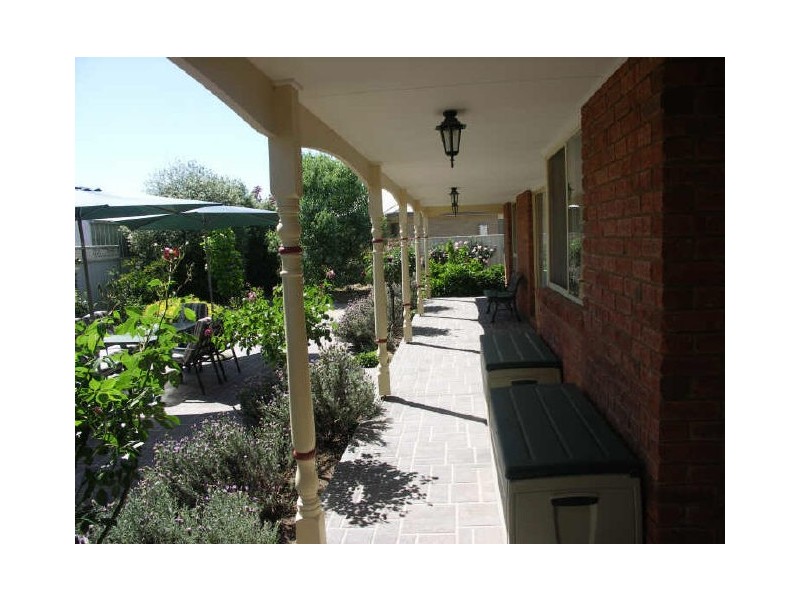 16 Kurrajong Court, Benalla VIC 3672