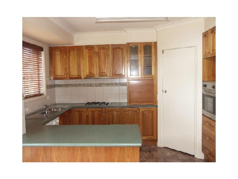 21 Noarana Drive, Benalla VIC 3672