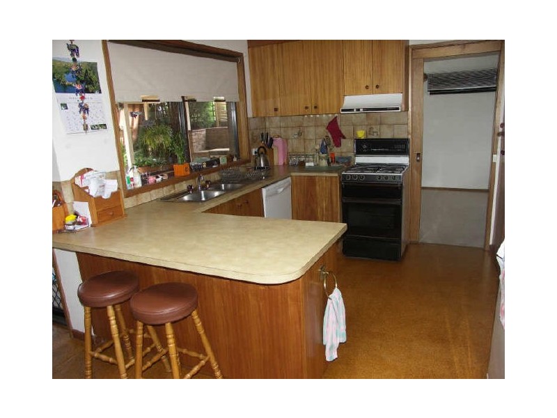 10 Royal Avenue, Benalla VIC 3672