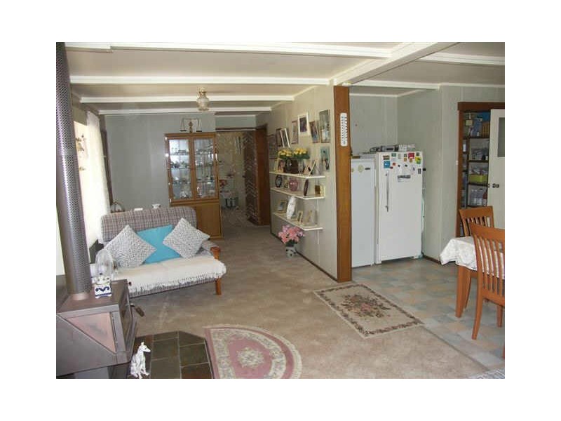 31 Moore Street, Baddaginnie VIC 3670