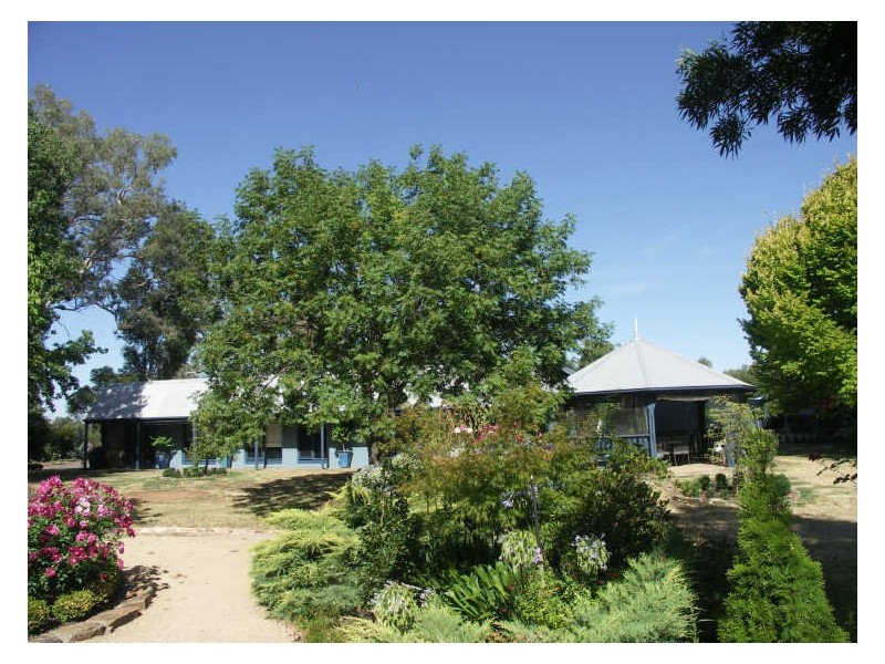 12 Grant Drive, Benalla VIC 3672