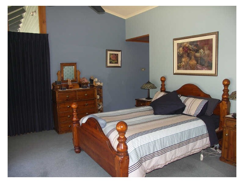 12 Grant Drive, Benalla VIC 3672