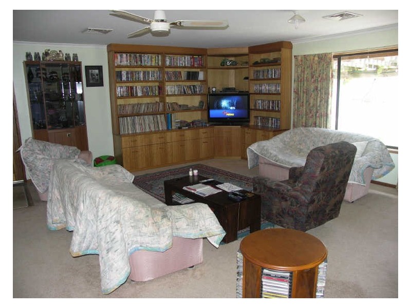 42 Racecourse Road, Benalla VIC 3672