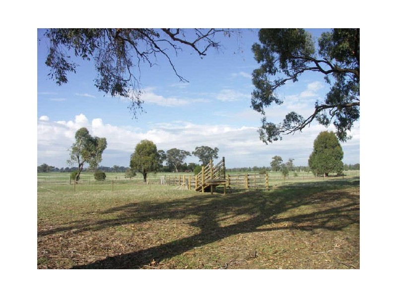 Lot 2 Peck Road, Benalla VIC 3672