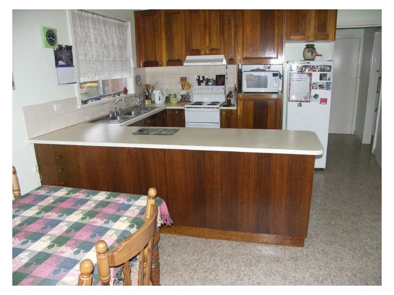 9 Shadforth Street, Benalla VIC 3672