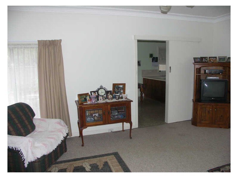 9 Shadforth Street, Benalla VIC 3672