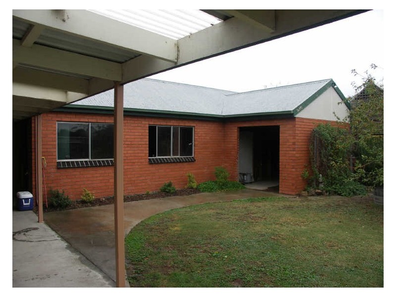 9 Shadforth Street, Benalla VIC 3672