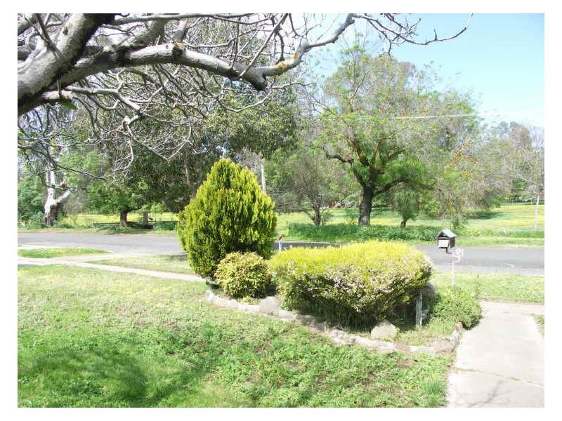 19 Hair Crescent, Benalla VIC 3672