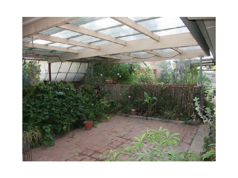 24 Monds Avenue, Benalla VIC 3672