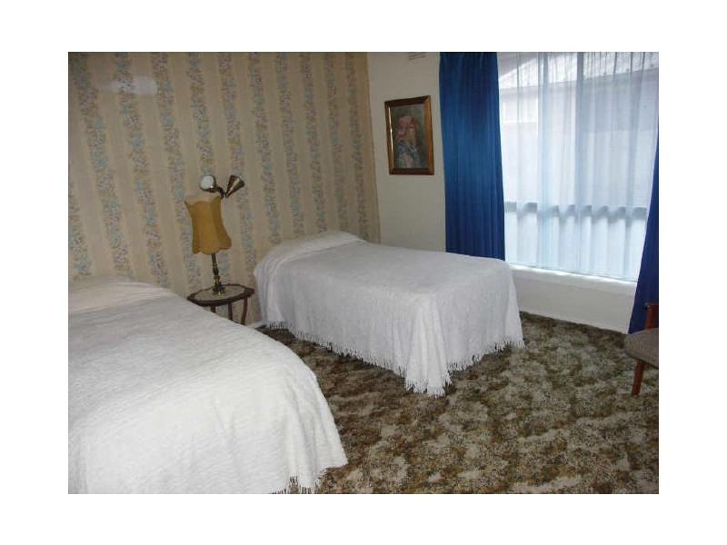 24 Monds Avenue, Benalla VIC 3672