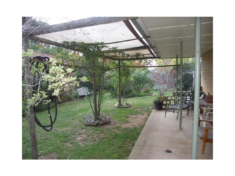 24 Monds Avenue, Benalla VIC 3672