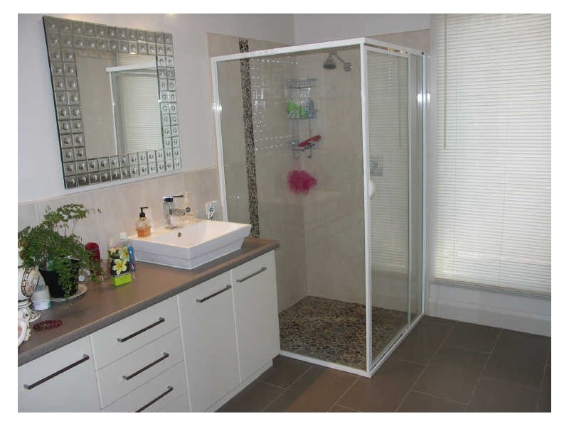 27 Waller Street, Benalla VIC 3672