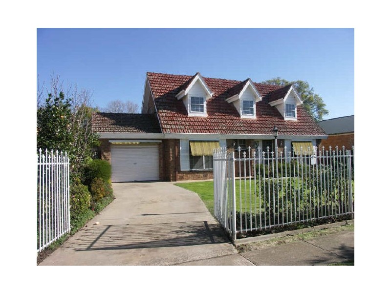 6 Hiscock Court, Benalla VIC 3672