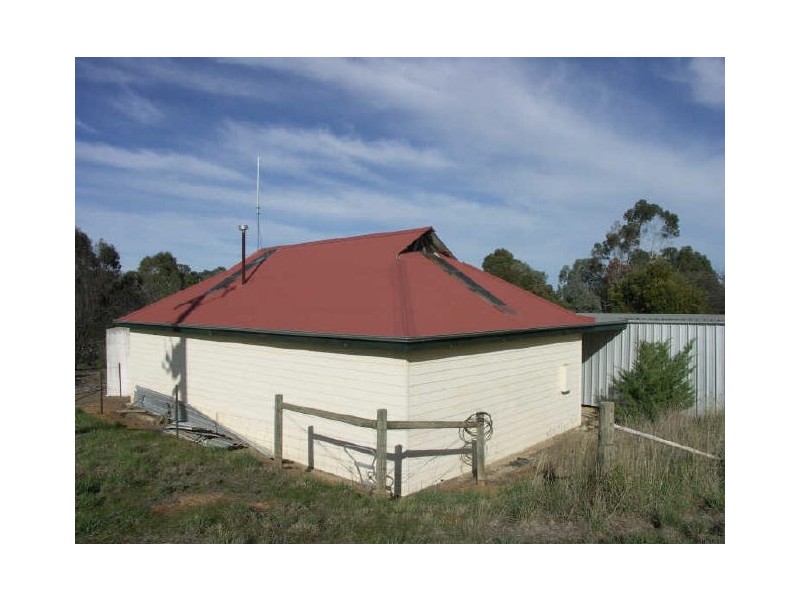327 Old Lurg Road, Benalla VIC 3672