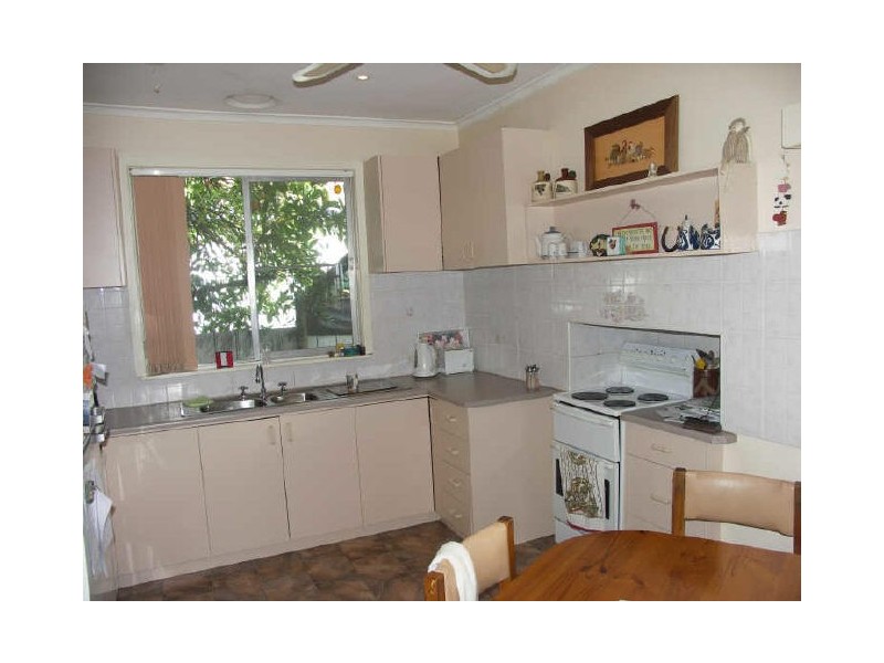 14 Moore Street, Benalla VIC 3672