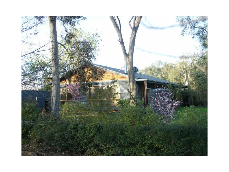 22-24 Arundel Street, Benalla VIC 3672