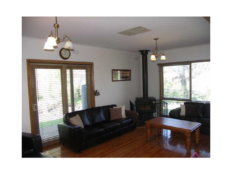 22-24 Arundel Street, Benalla VIC 3672