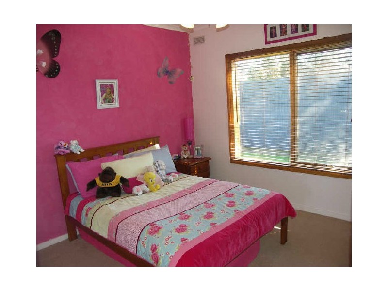 22-24 Arundel Street, Benalla VIC 3672