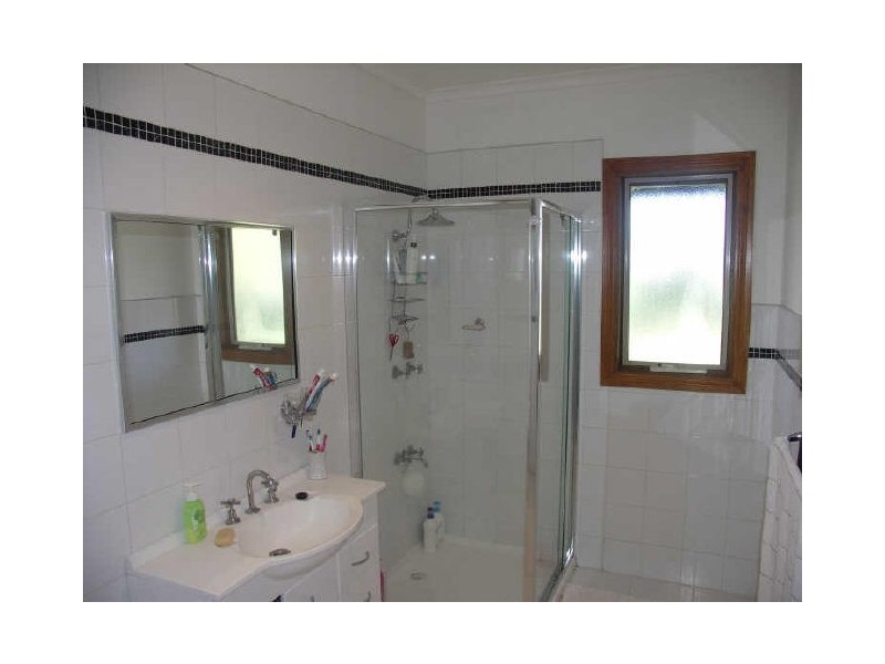 22-24 Arundel Street, Benalla VIC 3672