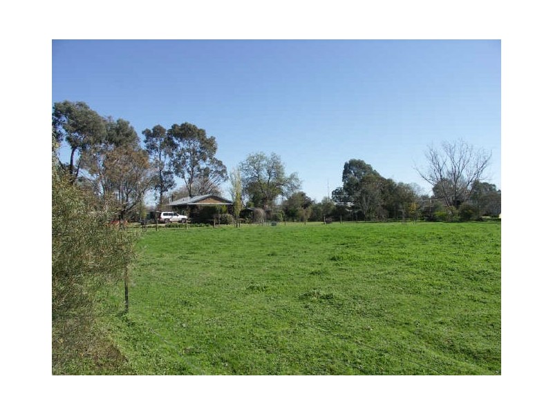 22-24 Arundel Street, Benalla VIC 3672