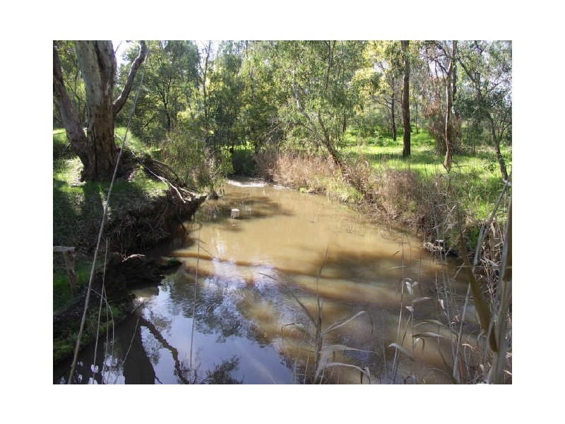 22-24 Arundel Street, Benalla VIC 3672