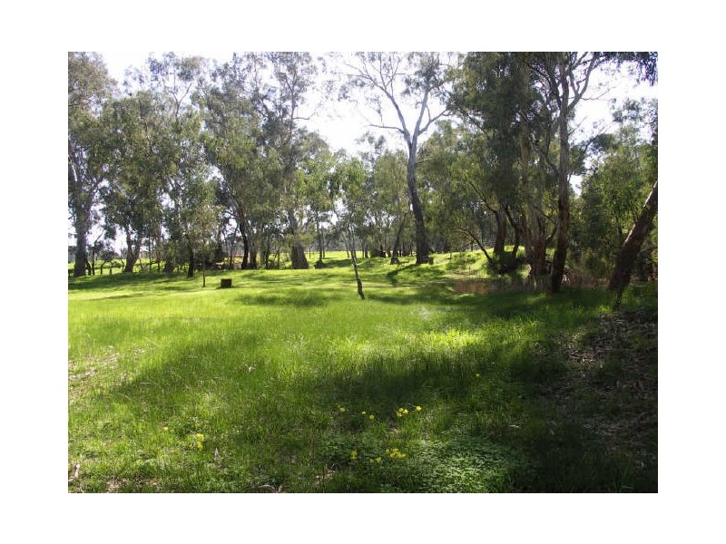 22-24 Arundel Street, Benalla VIC 3672