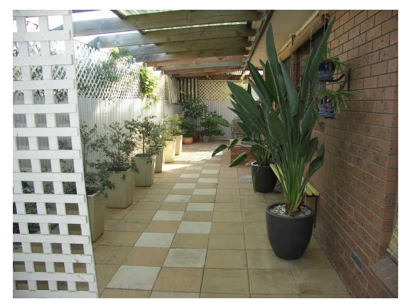 2-18 Killena Avenue, Benalla VIC 3672