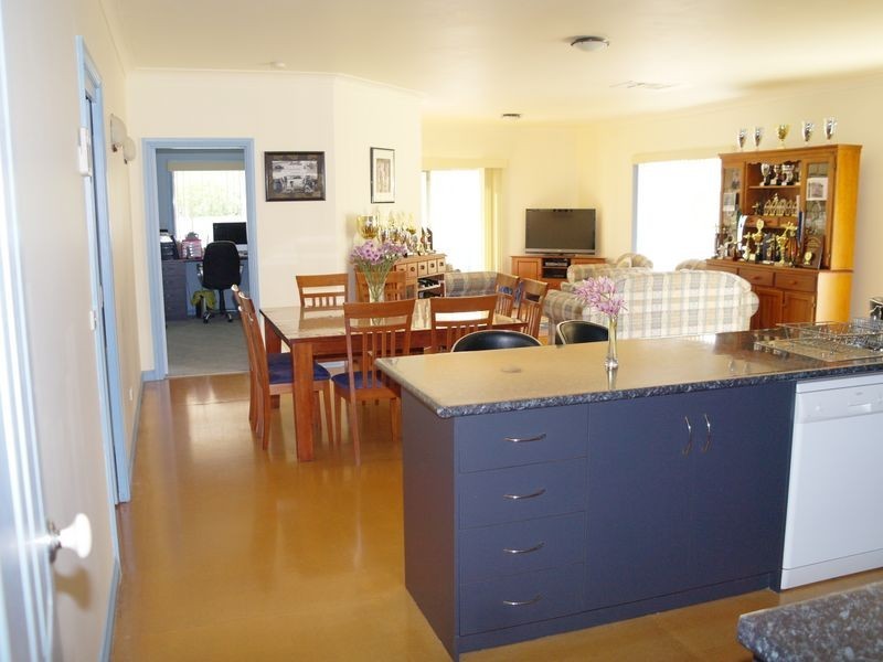 9 Stacey Street, Benalla VIC 3672