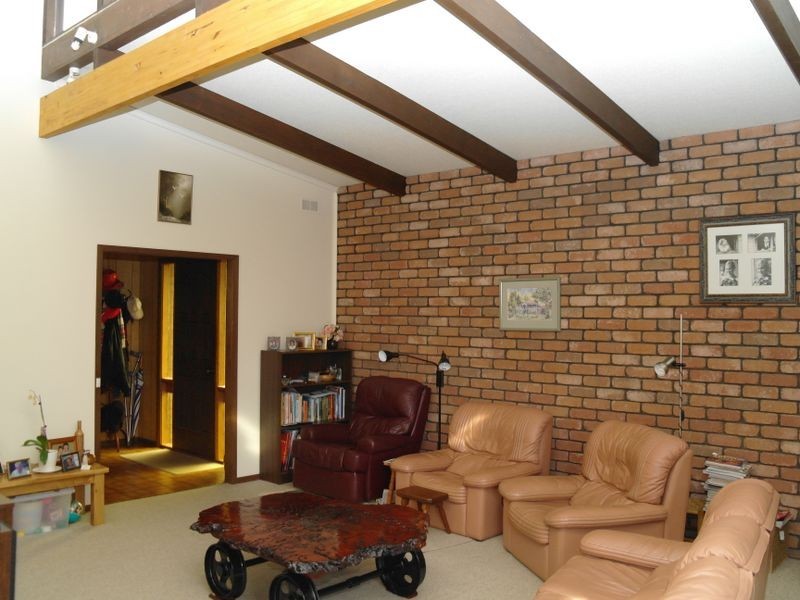 28 Monds Avenue, Benalla VIC 3672