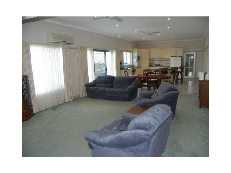 29 Charles Street, Benalla VIC 3672