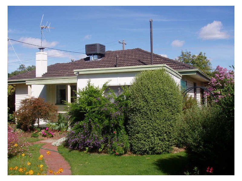 77 Clarke Street, Benalla VIC 3672