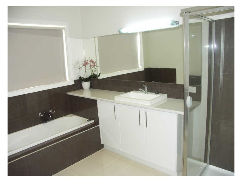 42 Fraser Street, Benalla VIC 3672