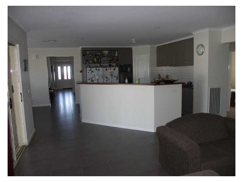 9 Heron Court, Benalla VIC 3672