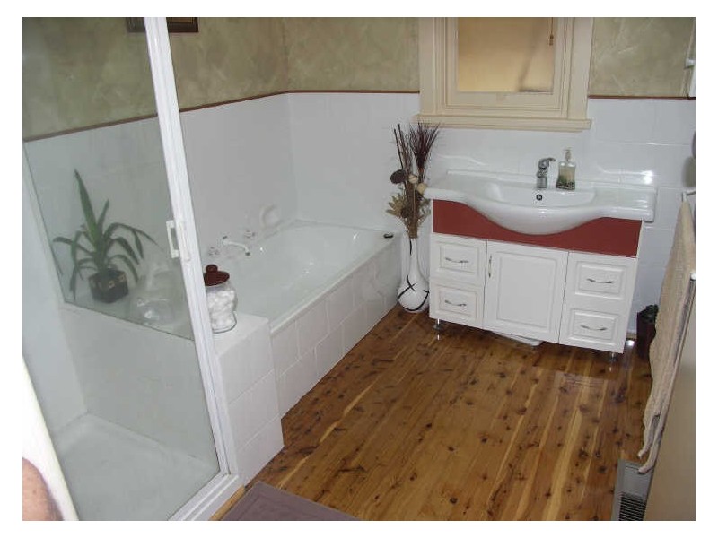 10 Margaret Street, Benalla VIC 3672