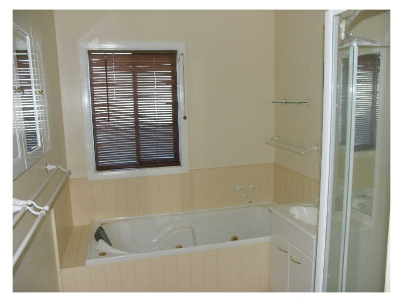 9 Perth Street, Benalla VIC 3672